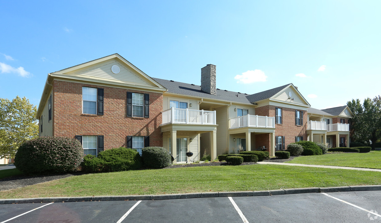 The Bradford at Easton Apartments Apartments - 4150 Silver Springs Ln ...