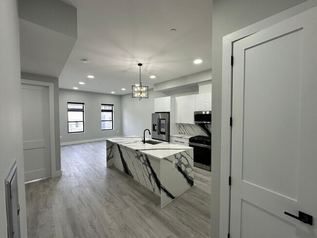 Foto del edificio - 187 Culver Ave