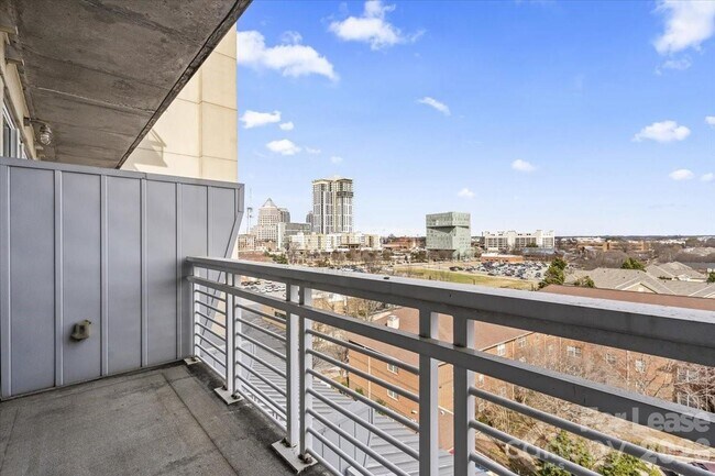 Foto del edificio - 505 E 6th St