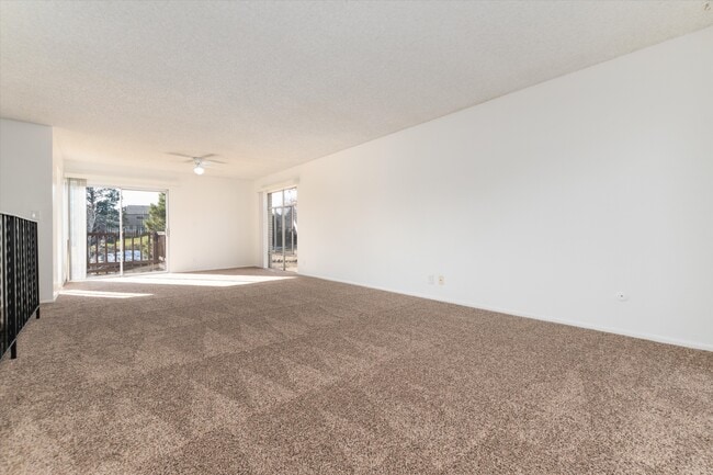 Photo - 4578 W Pondview Dr House