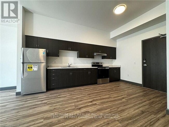 Building Photo - 22645 Adelaide Rd