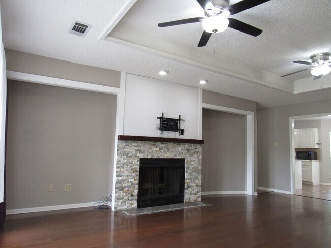 Building Photo - 35 G St