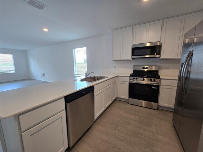 Building Photo - New Build - Be the First to Rent!