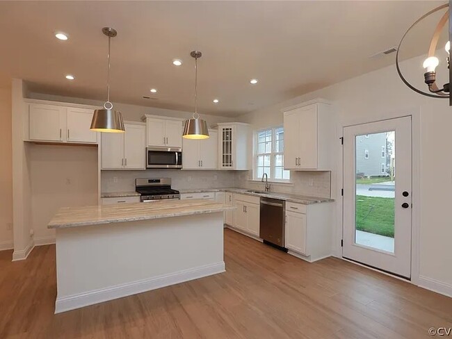 Building Photo - 6131 Belay Dr