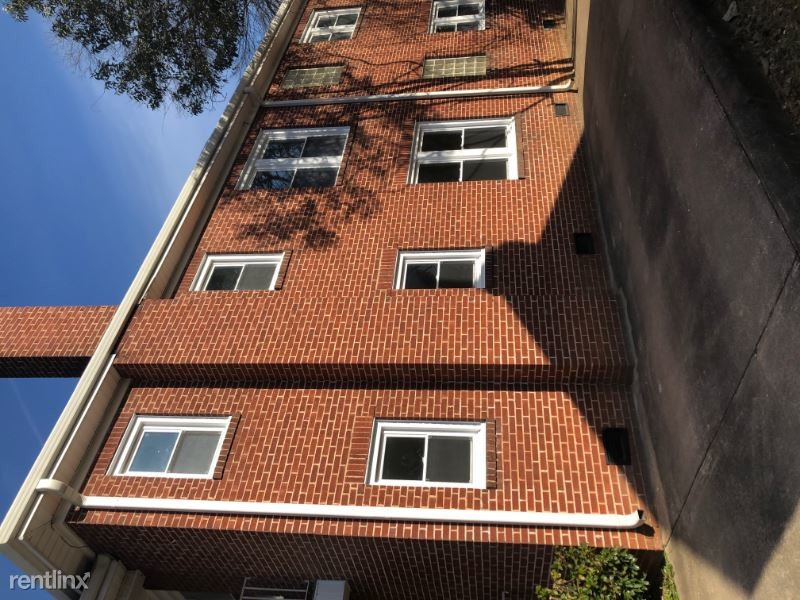 Foto principal - 706 E Marion St