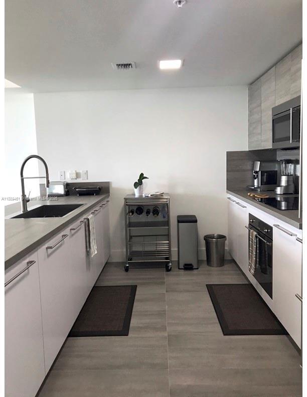 Foto del edificio - 400 Sunny Isles Blvd