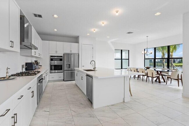 Building Photo - 8525 Apple Falls Ln