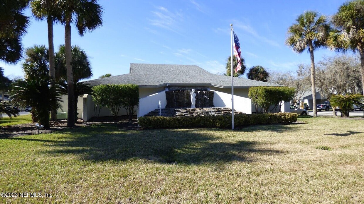 Primary Photo - 9360 Craven Rd