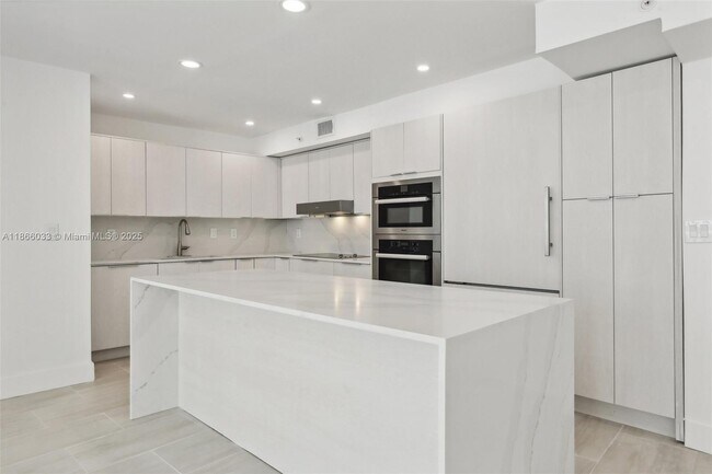 Foto del edificio - 9 Island Ave