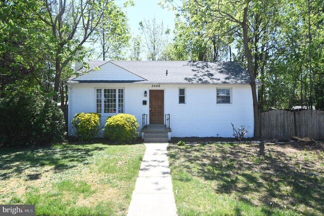 Foto del edificio - 3506 Harrell St