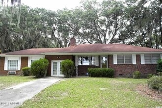 Building Photo - 957 Sea Island Pkwy