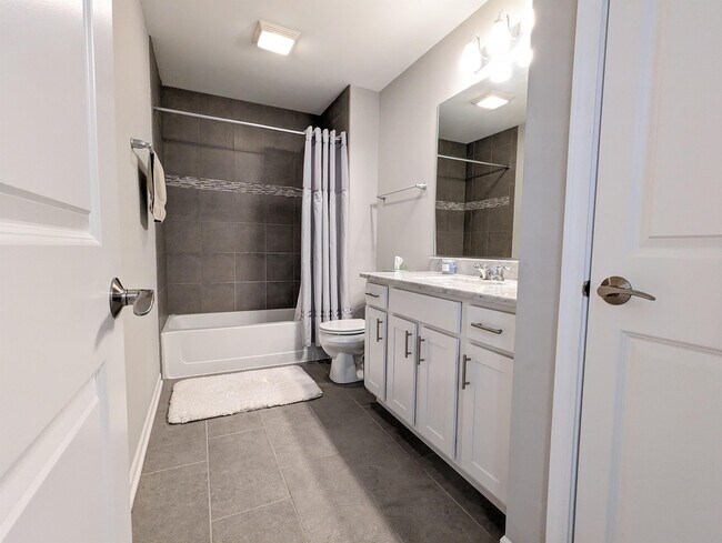 Foto del edificio - 3243 N Heritage Ln