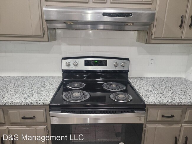 Foto del edificio - 3 br, 2 bath House - 9913 S. Winston Way