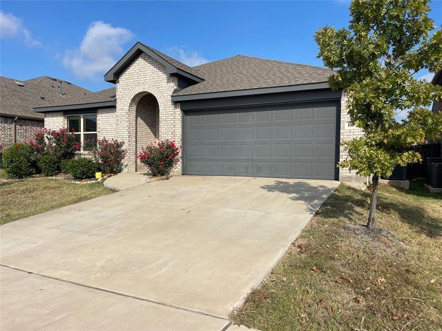 Foto del edificio - 1097 Kingbird Ln