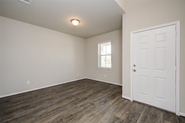Building Photo - 8403 Baywatch Cir