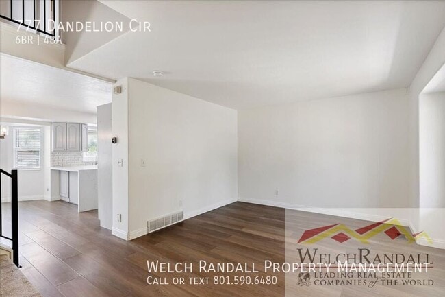 Building Photo - 777 Dandelion Cir