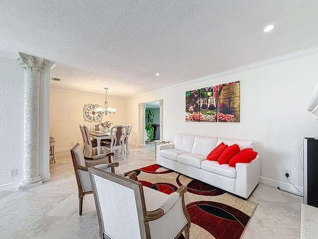 Foto del edificio - 1366 SW 9th Ave