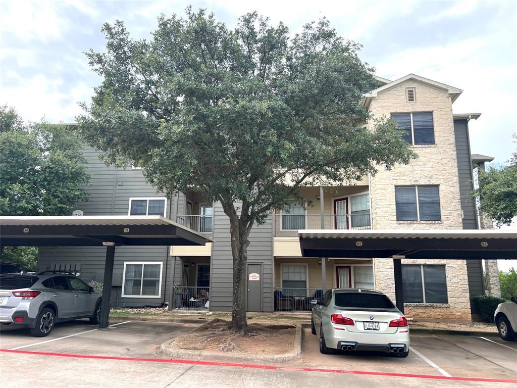 Foto principal - 2320 Gracy Farms Ln
