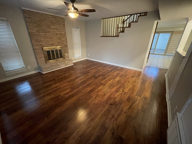 Building Photo - 3434 Northmoor St