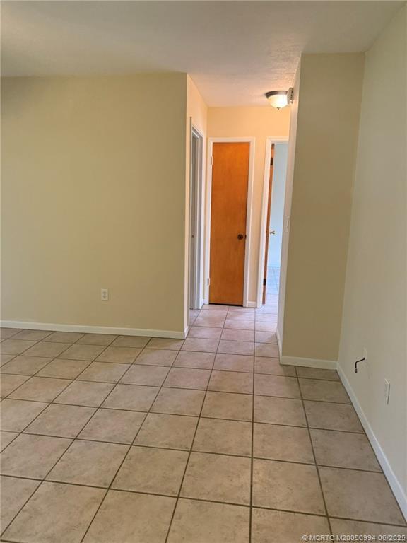 Foto del edificio - 2427 NW Holiday Ct