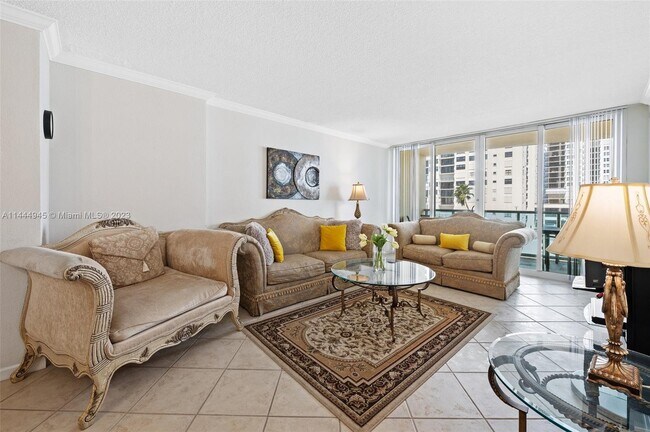 Foto del edificio - 2501 S Ocean Dr