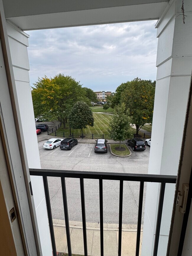 Balcón - 12860 University Cres