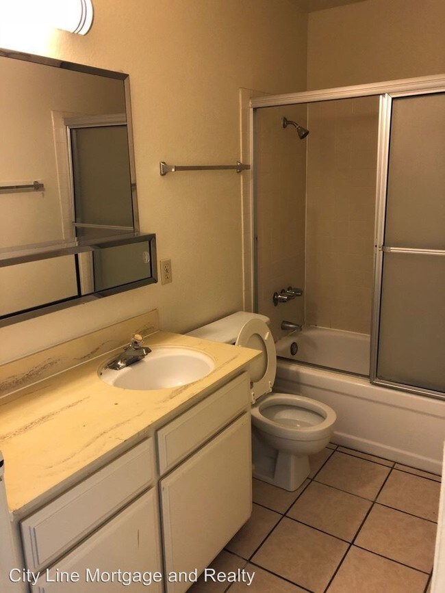 Foto del edificio - 9721 Dale Ave