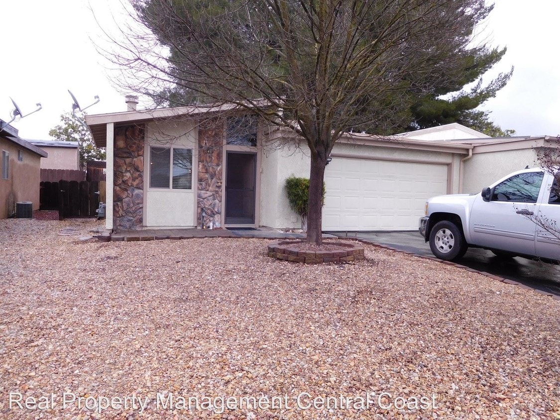 Primary Photo - 2 br, 2 bath House - 1848 Kings Drive