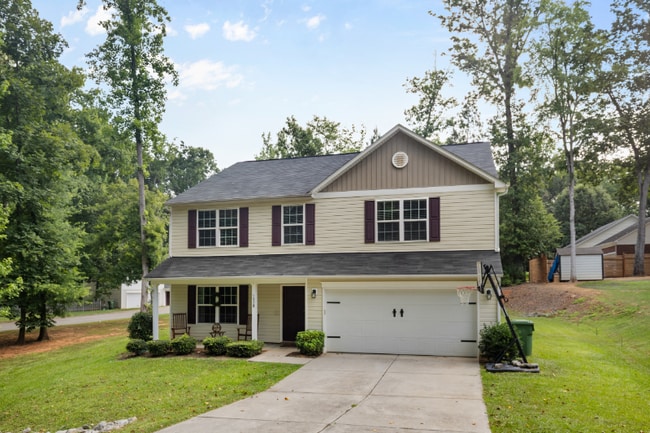 Building Photo - 1528 Magnolia Dr