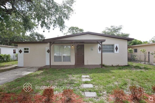 Building Photo - 3207 SW 48th Ave