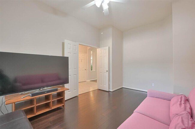 Foto del edificio - 5507 Honey Mesquite Way