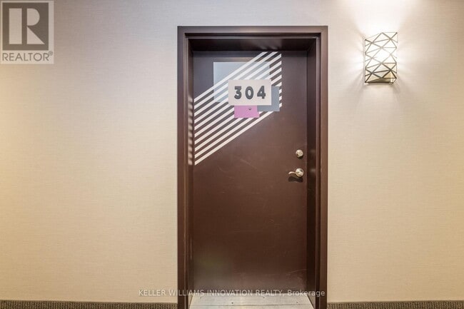 Building Photo - 299 Cundles Rd E