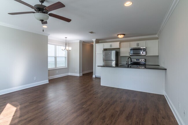 Foto del edificio - 212I Carver Ln