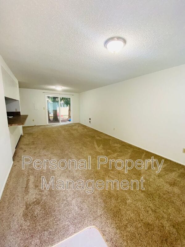 Foto del edificio - 7310 NE 16th Ave