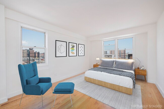 Building Photo - 15 W 139th St