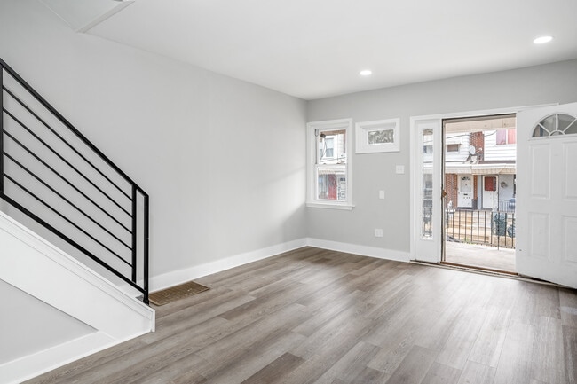 Living room - 4020 Neilson St