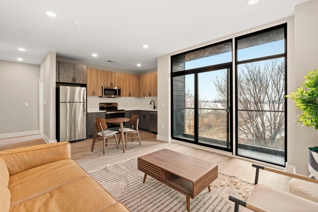 Building Photo - Residences at Pier 40