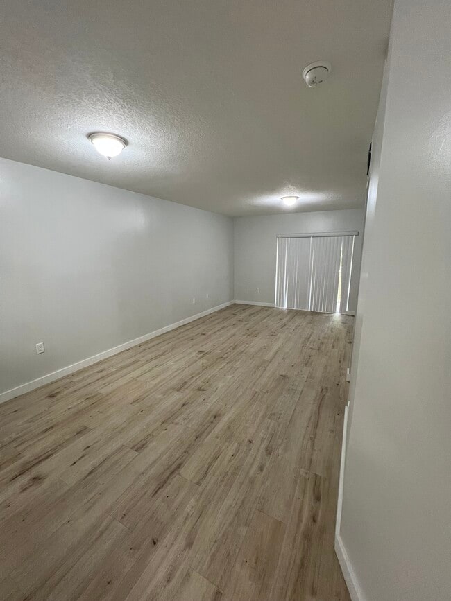 Building Photo - 11301 SW 200th St