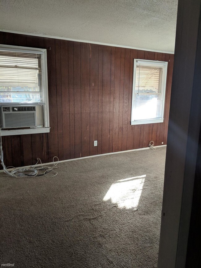 Foto del edificio - 2 br, 1 bath House - 2125 Kennedy Dr