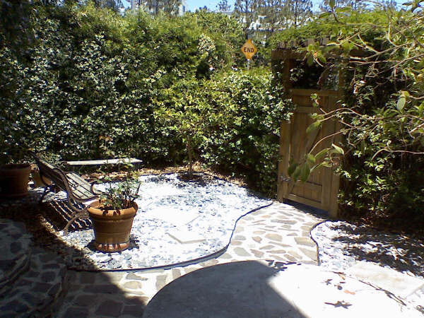courtyard - 1905 Canal St
