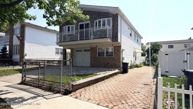 Building Photo - 79 Longdale St