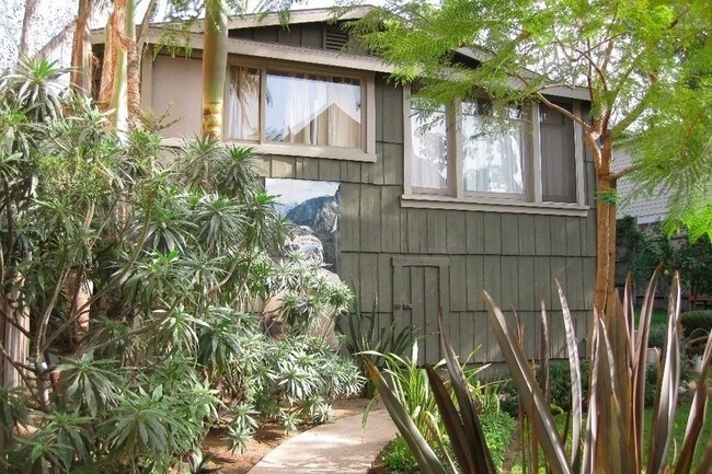 entrada - 2609 3rd St