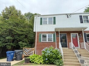 Building Photo - 5835 Mt Vernon Dr