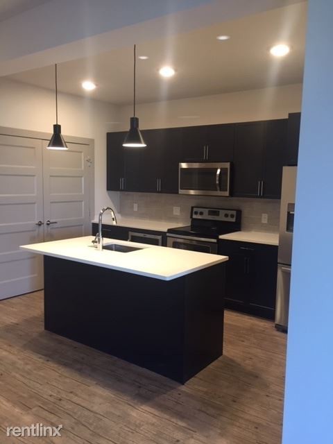 Foto principal - 596 S 5th St