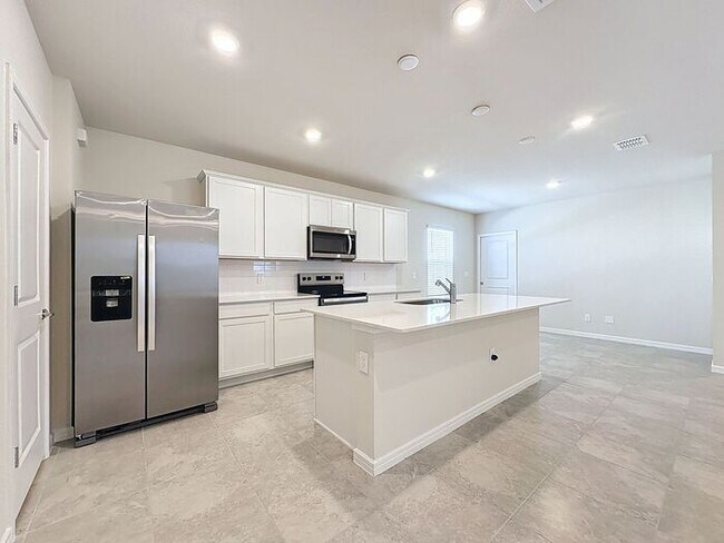 Foto del edificio - Tohoqua Beauty!