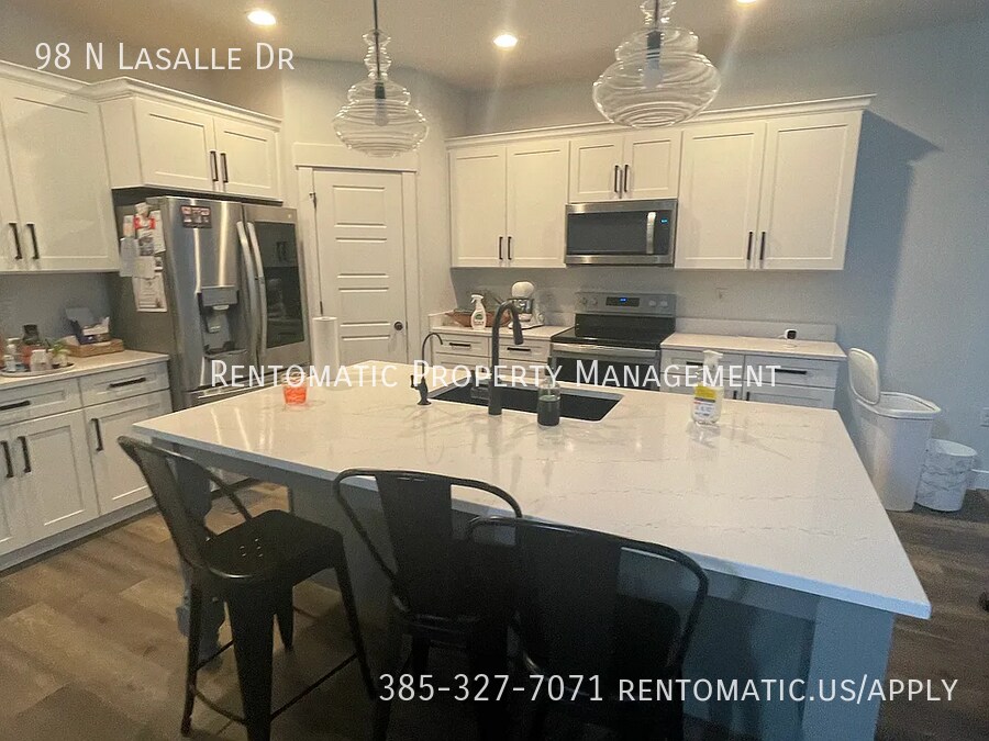Foto principal - 98 N Lasalle Dr