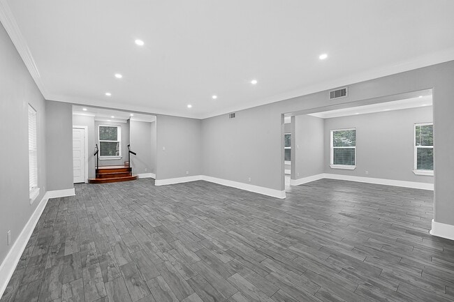 Building Photo - 12430 Pecan Ct