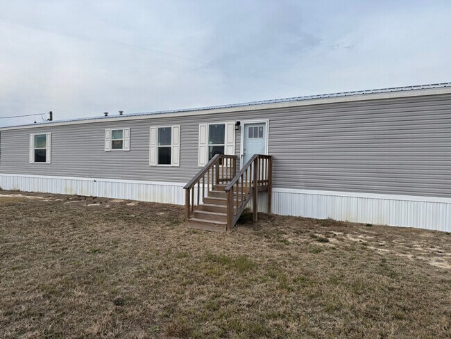 Foto del edificio - 365 Patriot Ln