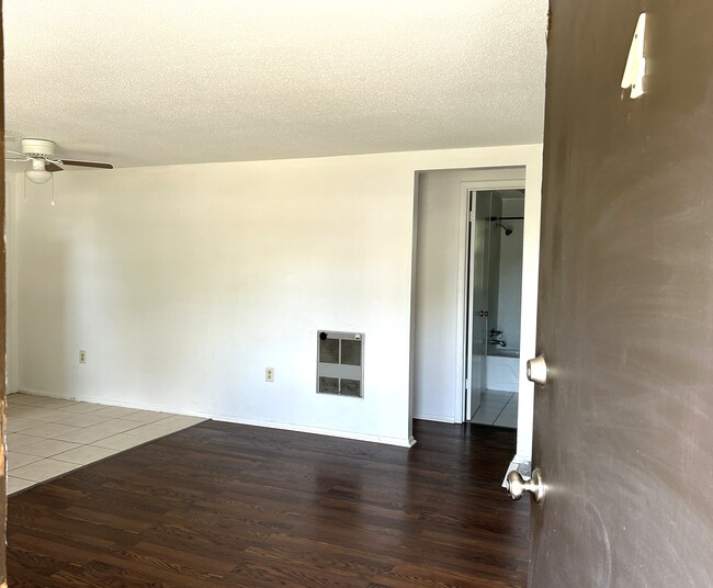 Building Photo - 8131 Cass Rd