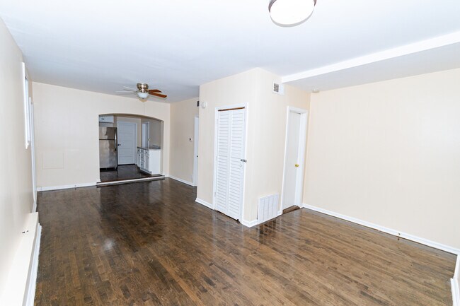 Foto del edificio - 1618 N Rockwell St